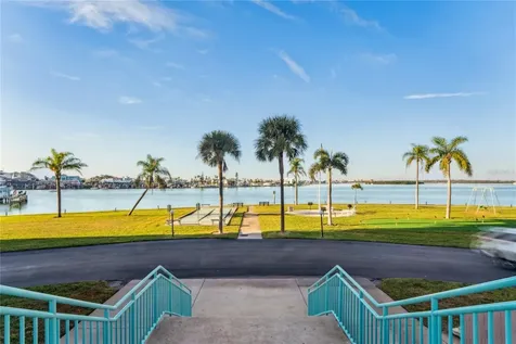 1 Key Capri Treasure Island FL 33706