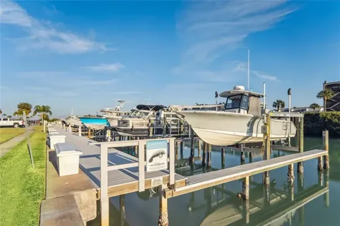 1 Key Capri Treasure Island FL 33706