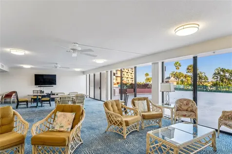 1 Key Capri Treasure Island FL 33706