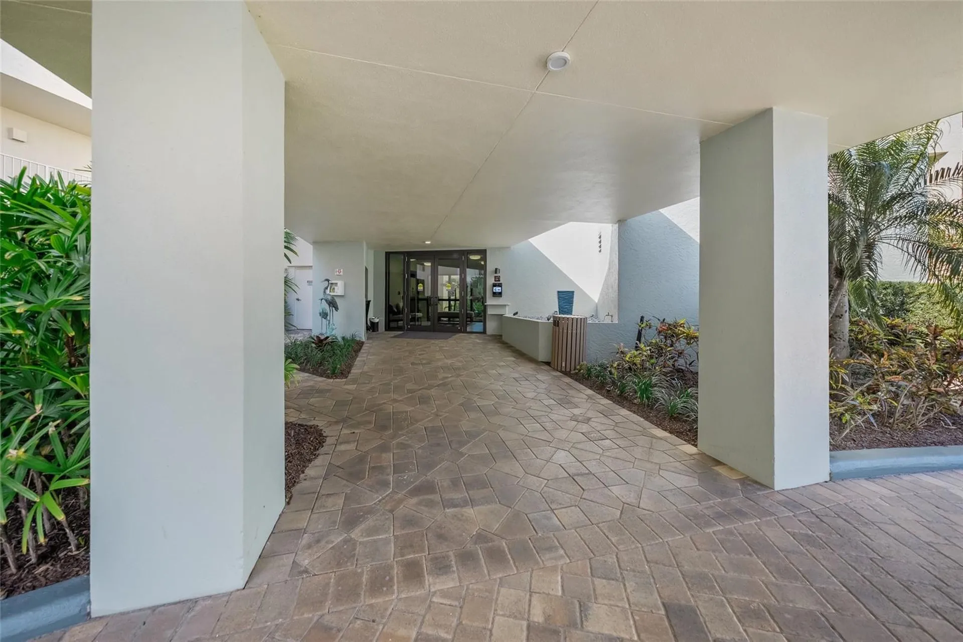 5740 Midnight Pass Road Sarasota FL 34242
