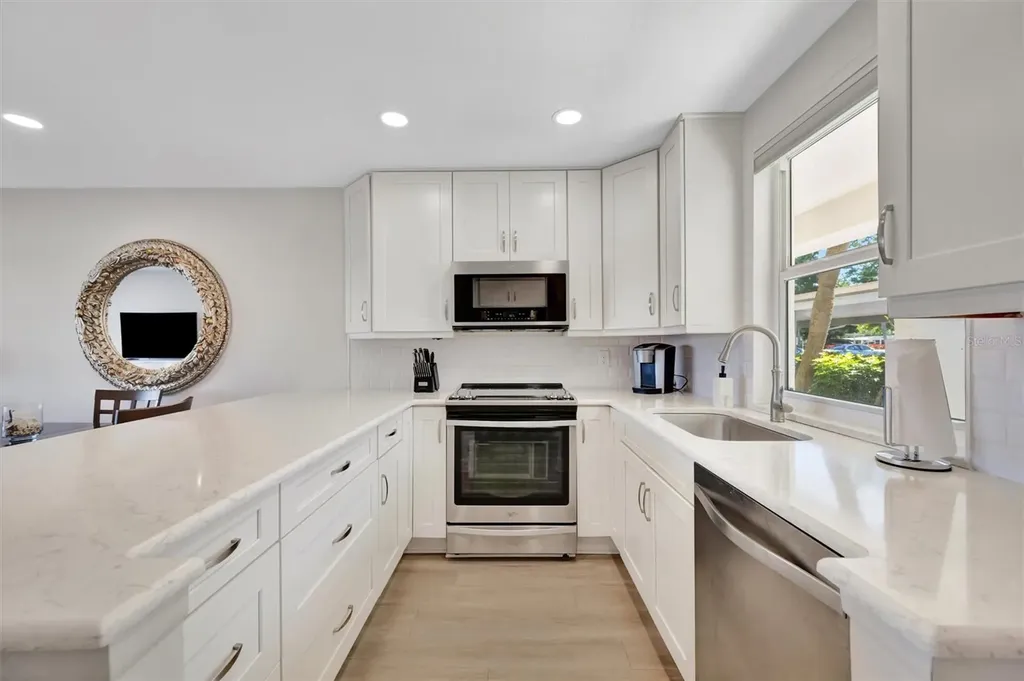 4310 Falmouth Drive Longboat Key FL 34228