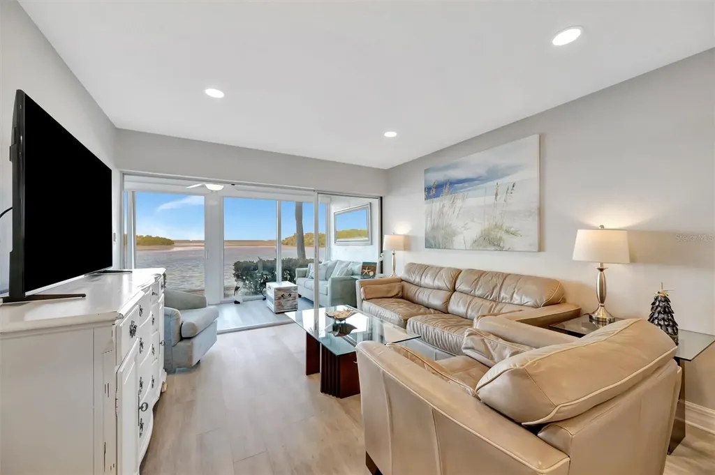 4310 Falmouth Drive Longboat Key FL 34228