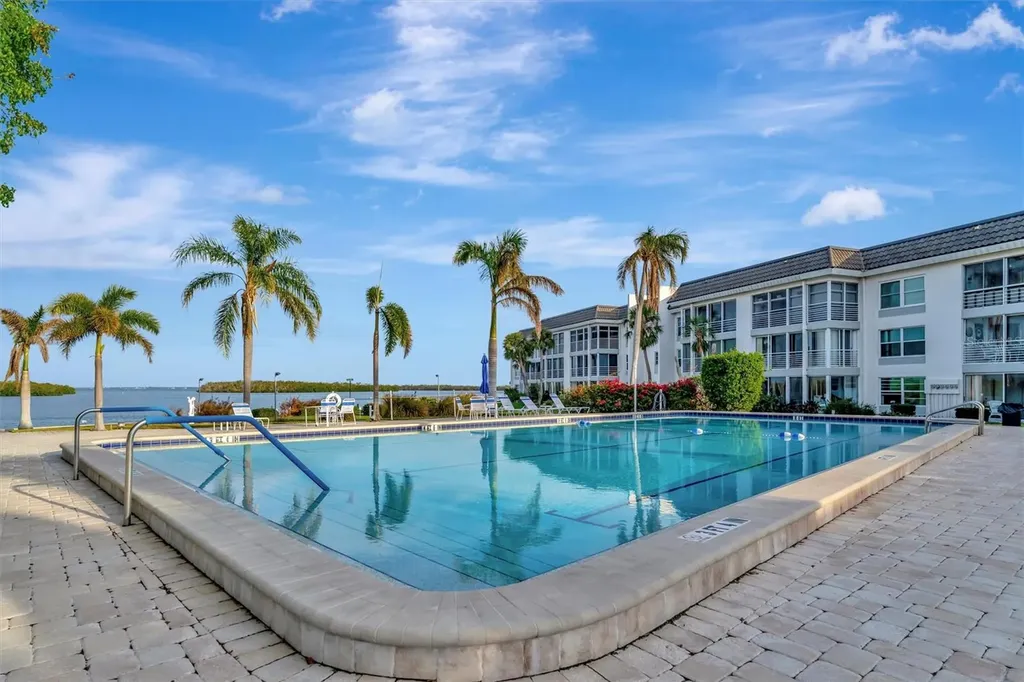 4310 Falmouth Drive Longboat Key FL 34228