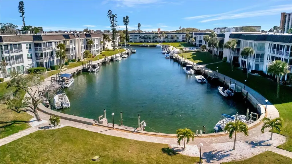 4310 Falmouth Drive Longboat Key FL 34228