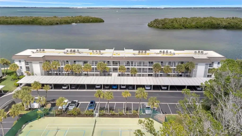 4310 Falmouth Drive Longboat Key FL 34228