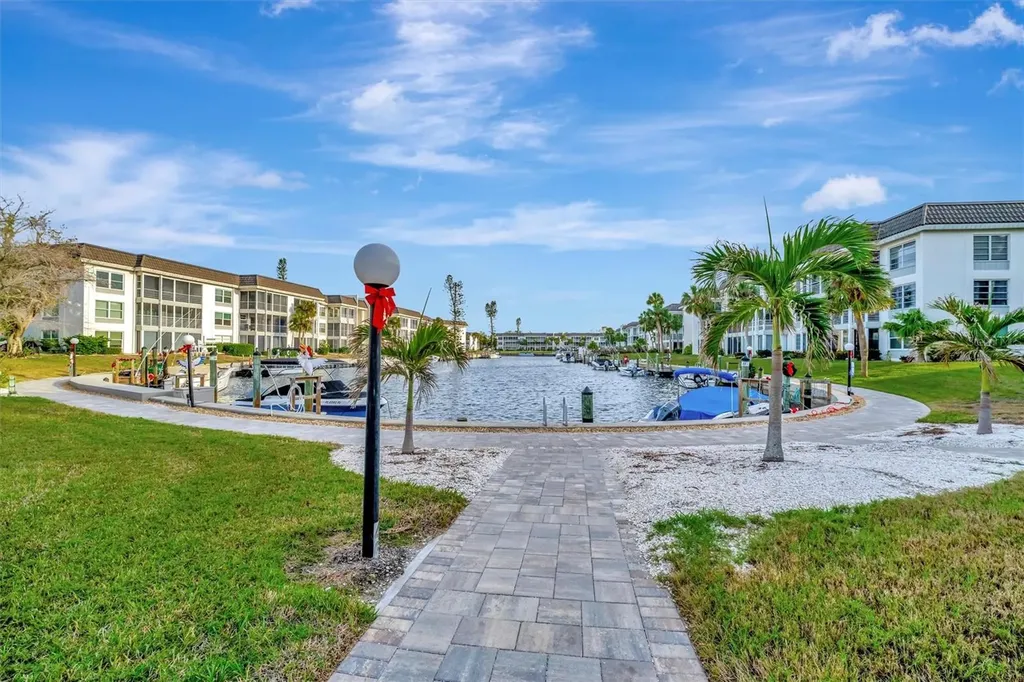 4310 Falmouth Drive Longboat Key FL 34228