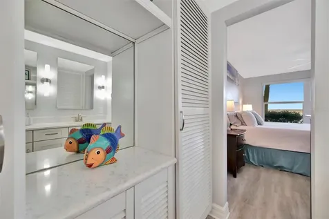 4310 Falmouth Drive Longboat Key FL 34228