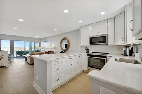 4310 Falmouth Drive Longboat Key FL 34228