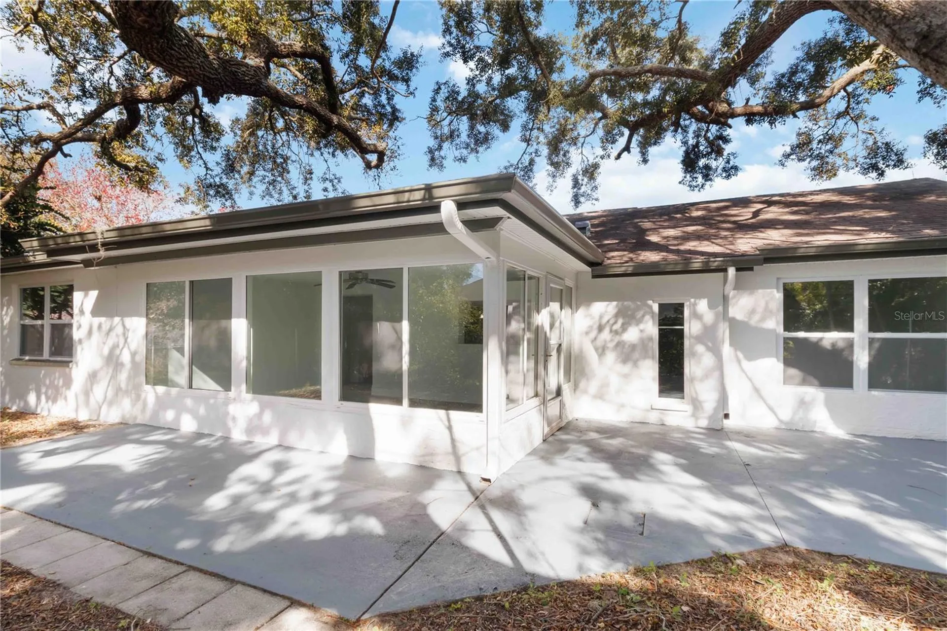 8026 Hunters Whip Row Circle Hudson FL 34667