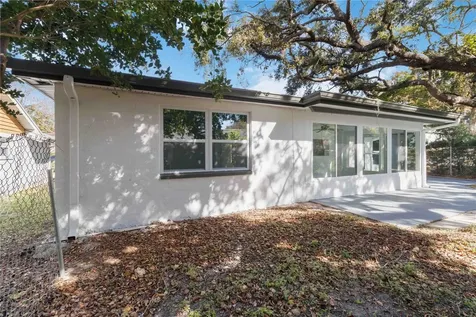 8026 Hunters Whip Row Circle Hudson FL 34667