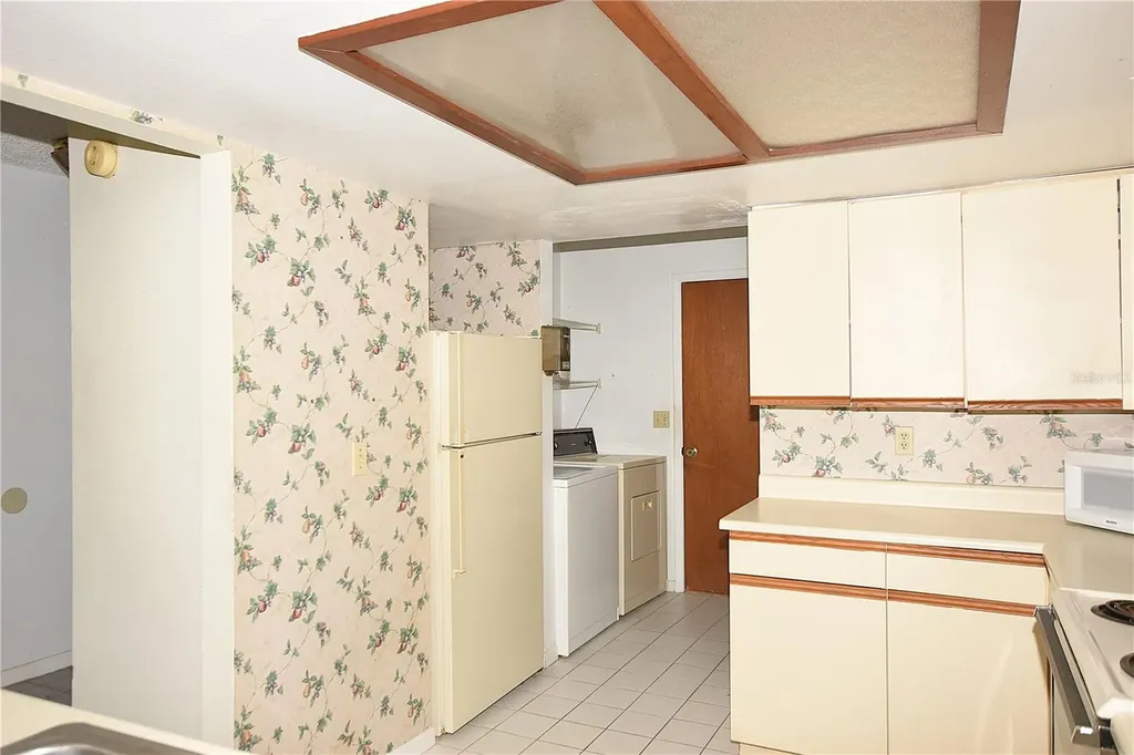 707 Carpenters Way Lakeland FL 33809