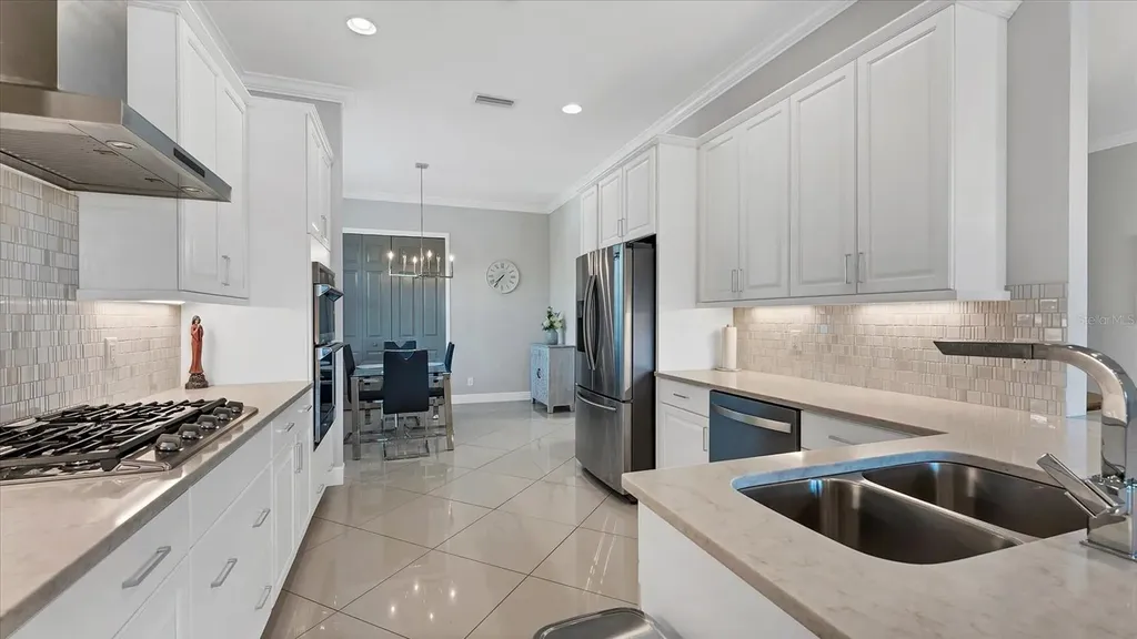 6204 Trophy Lane Bradenton FL 34210