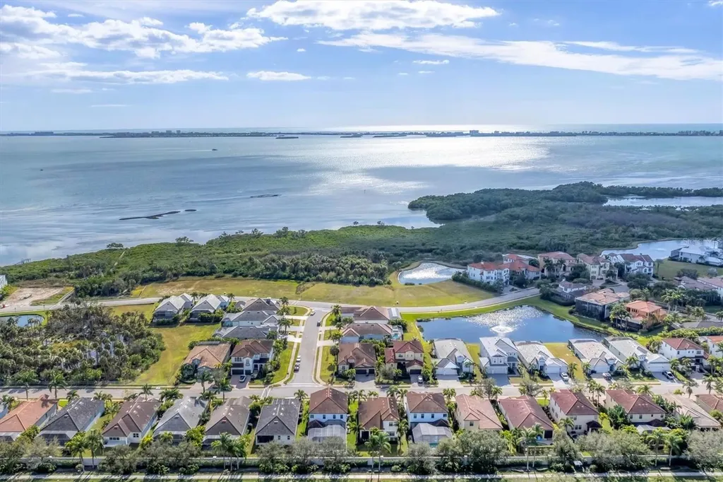 6204 Trophy Lane Bradenton FL 34210