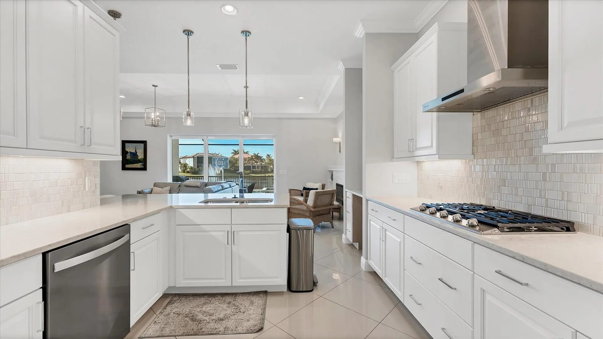 6204 Trophy Lane Bradenton FL 34210