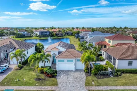 6204 Trophy Lane Bradenton FL 34210