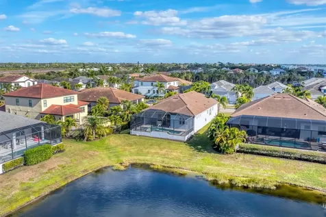 6204 Trophy Lane Bradenton FL 34210