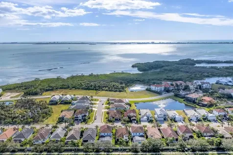 6204 Trophy Lane Bradenton FL 34210