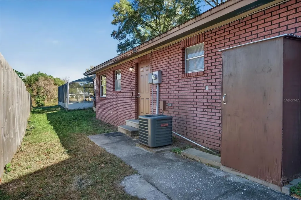 5675 S Sandalwood Way Floral City FL 34436