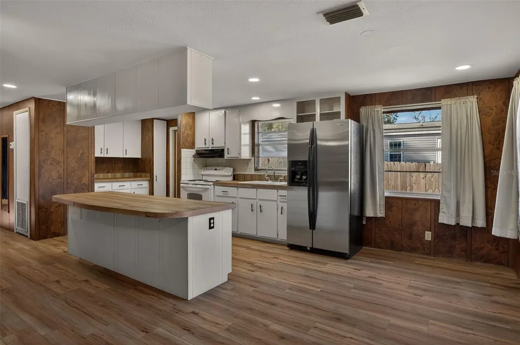 5675 S Sandalwood Way Floral City FL 34436