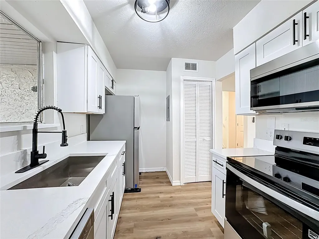 4445 Rayfield Drive Sarasota FL 34243