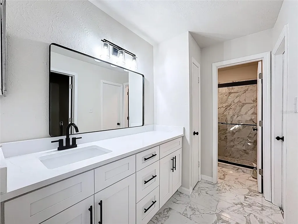 4445 Rayfield Drive Sarasota FL 34243