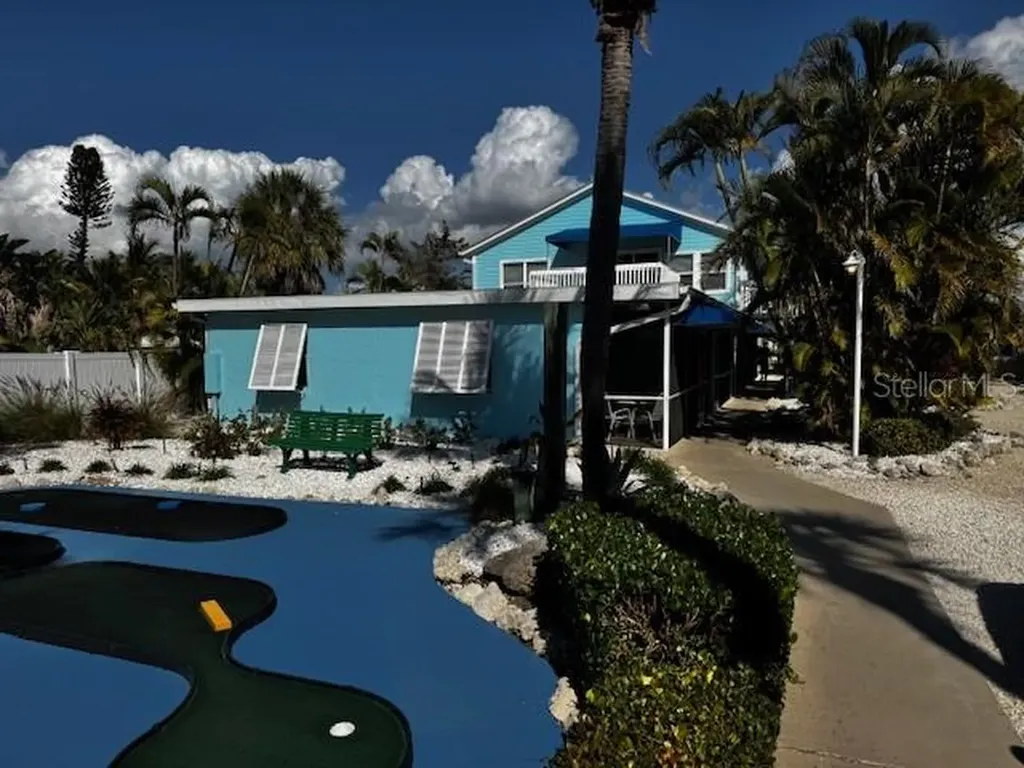 5841 Gulf Of Mexico Drive Longboat Key FL 34228