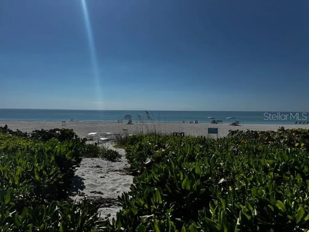 5841 Gulf Of Mexico Drive Longboat Key FL 34228