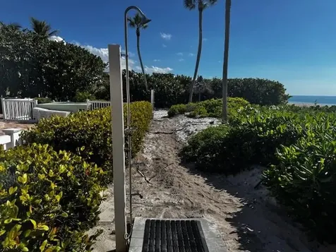 5841 Gulf Of Mexico Drive Longboat Key FL 34228