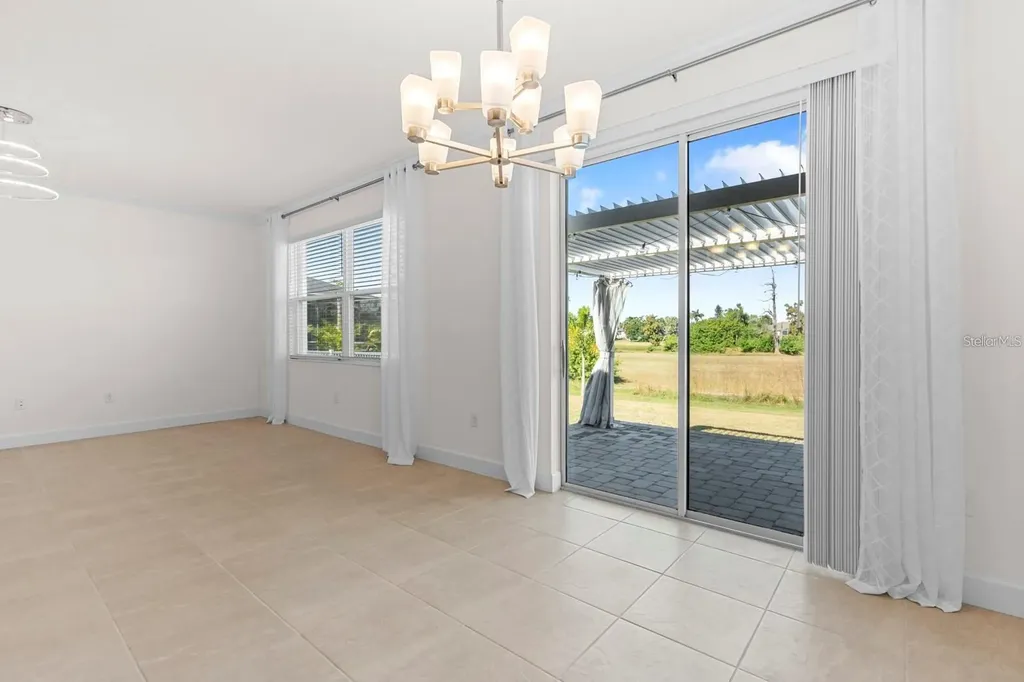 933 Signet Drive Apollo Beach FL 33572