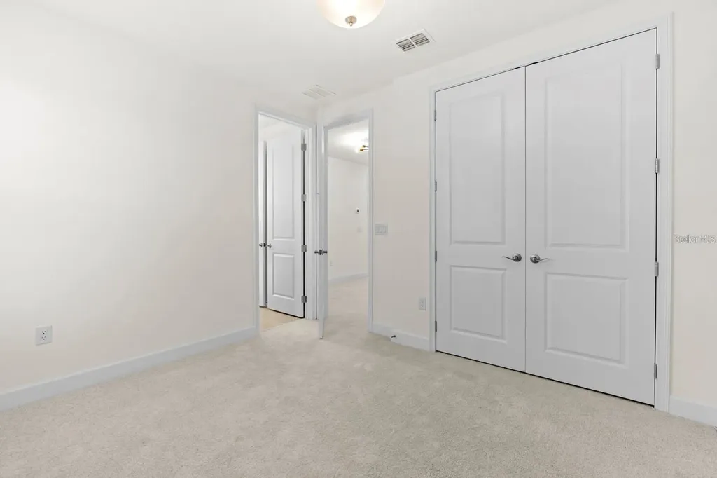 933 Signet Drive Apollo Beach FL 33572