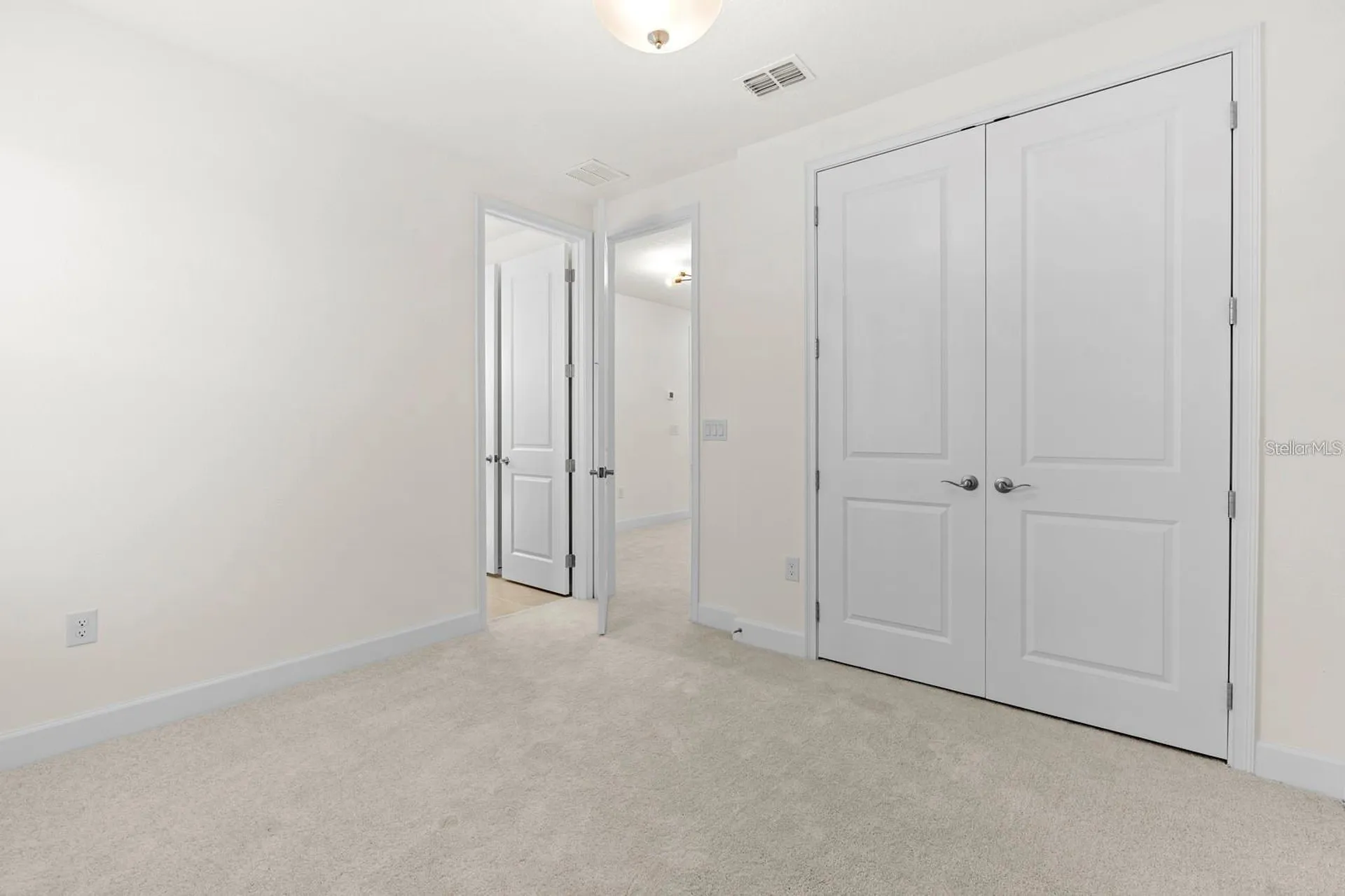 933 Signet Drive Apollo Beach FL 33572