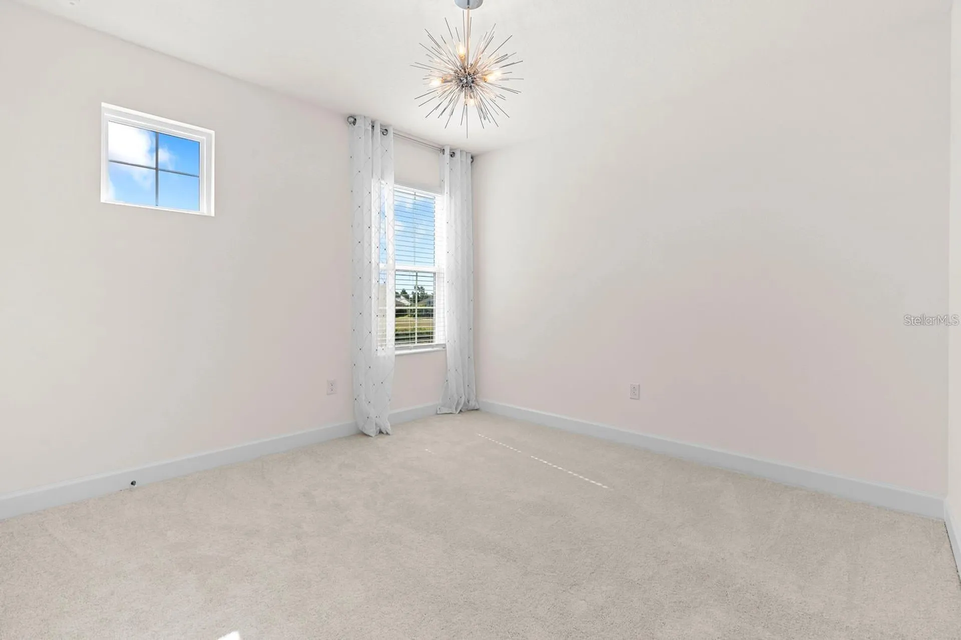 933 Signet Drive Apollo Beach FL 33572