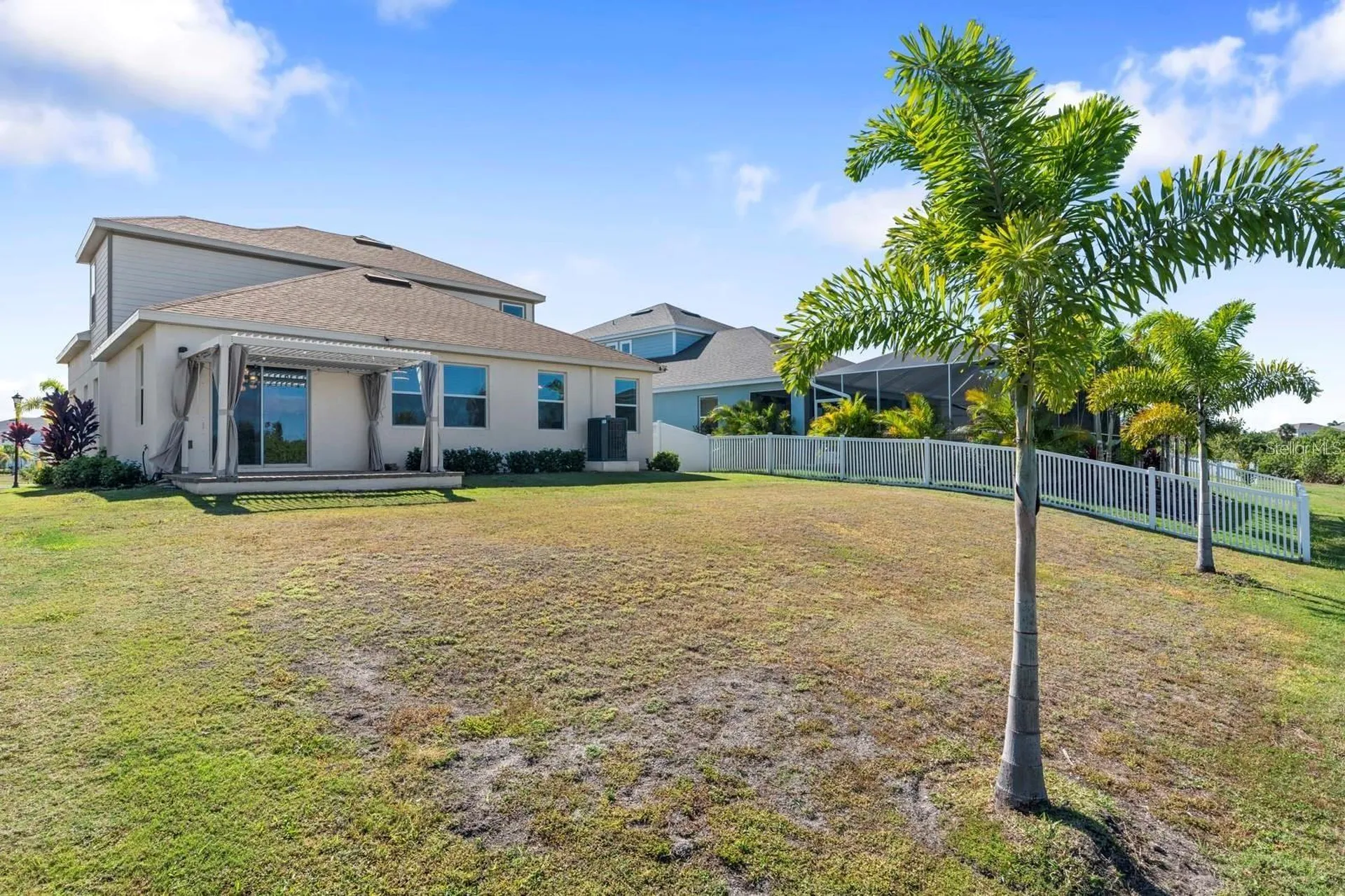 933 Signet Drive Apollo Beach FL 33572