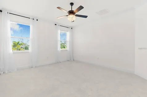 933 Signet Drive Apollo Beach FL 33572