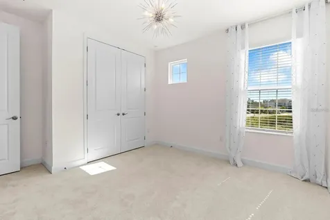 933 Signet Drive Apollo Beach FL 33572