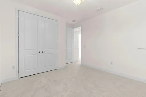 933 Signet Drive Apollo Beach FL 33572