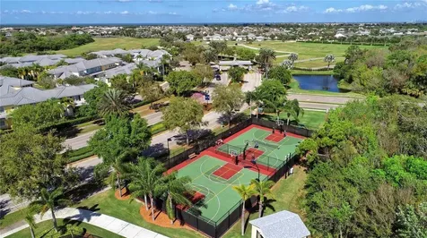 933 Signet Drive Apollo Beach FL 33572