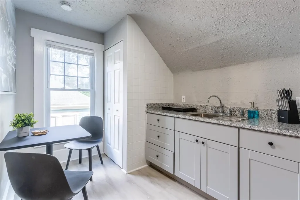 515.5 Daniels Avenue Orlando FL 32801