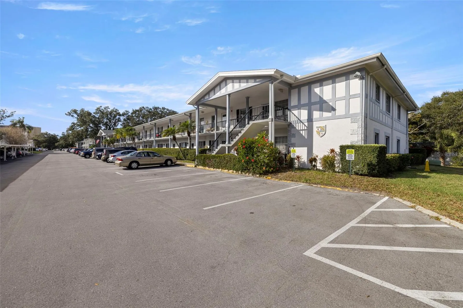 100 Glennes Lane Dunedin FL 34698