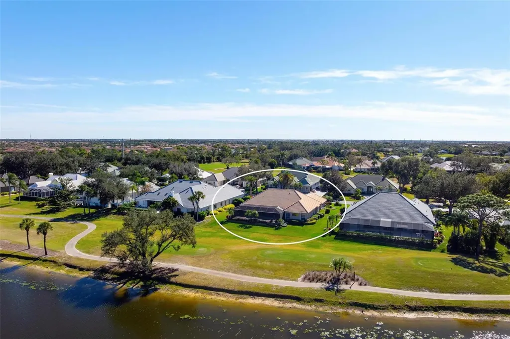 433 Tremingham Way Venice FL 34293