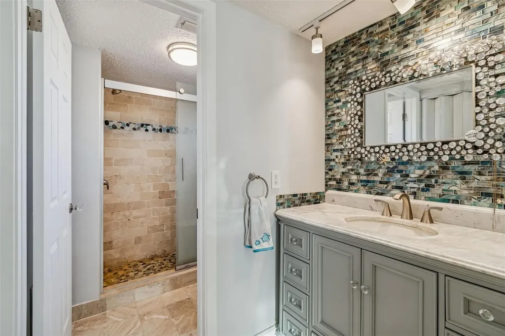 946 Virginia Street Dunedin FL 34698