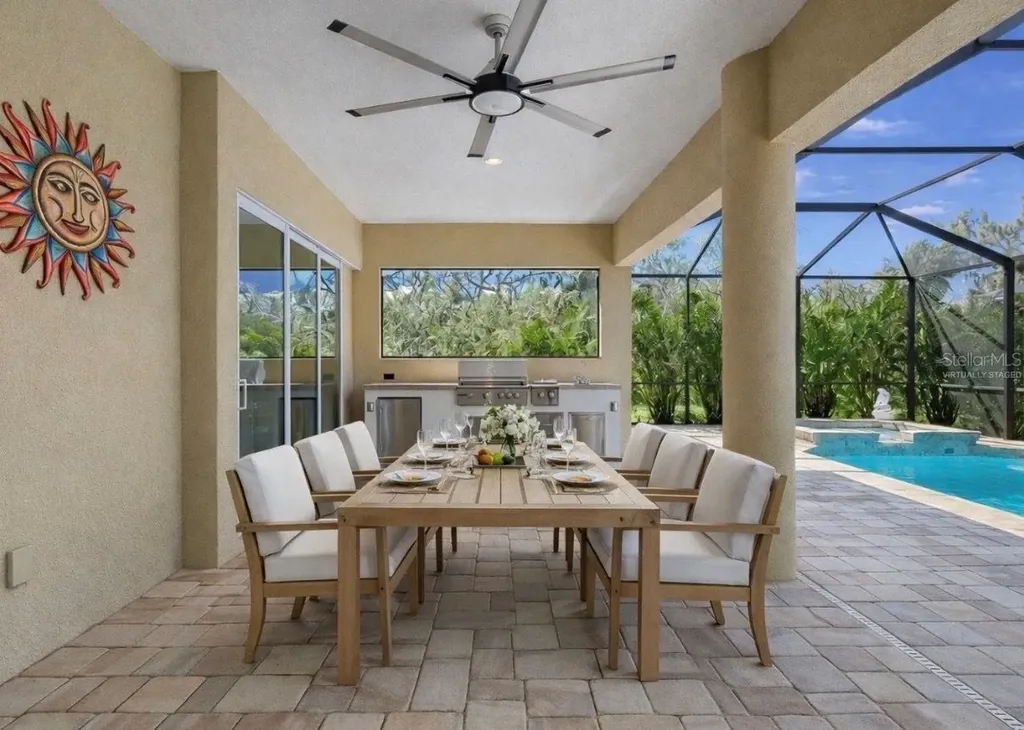 16005 42nd Glen E Parrish FL 34219