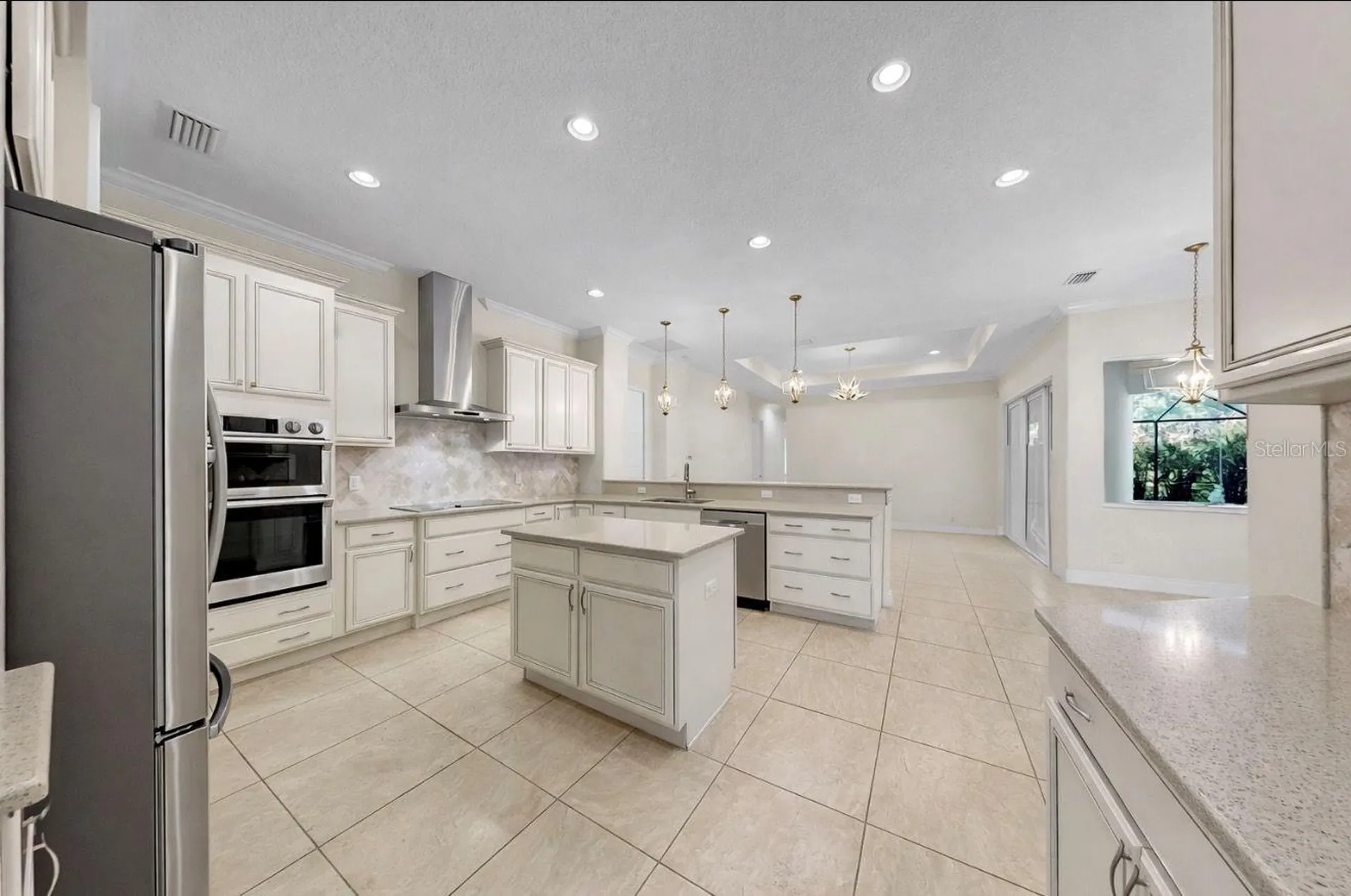 16005 42nd Glen E Parrish FL 34219
