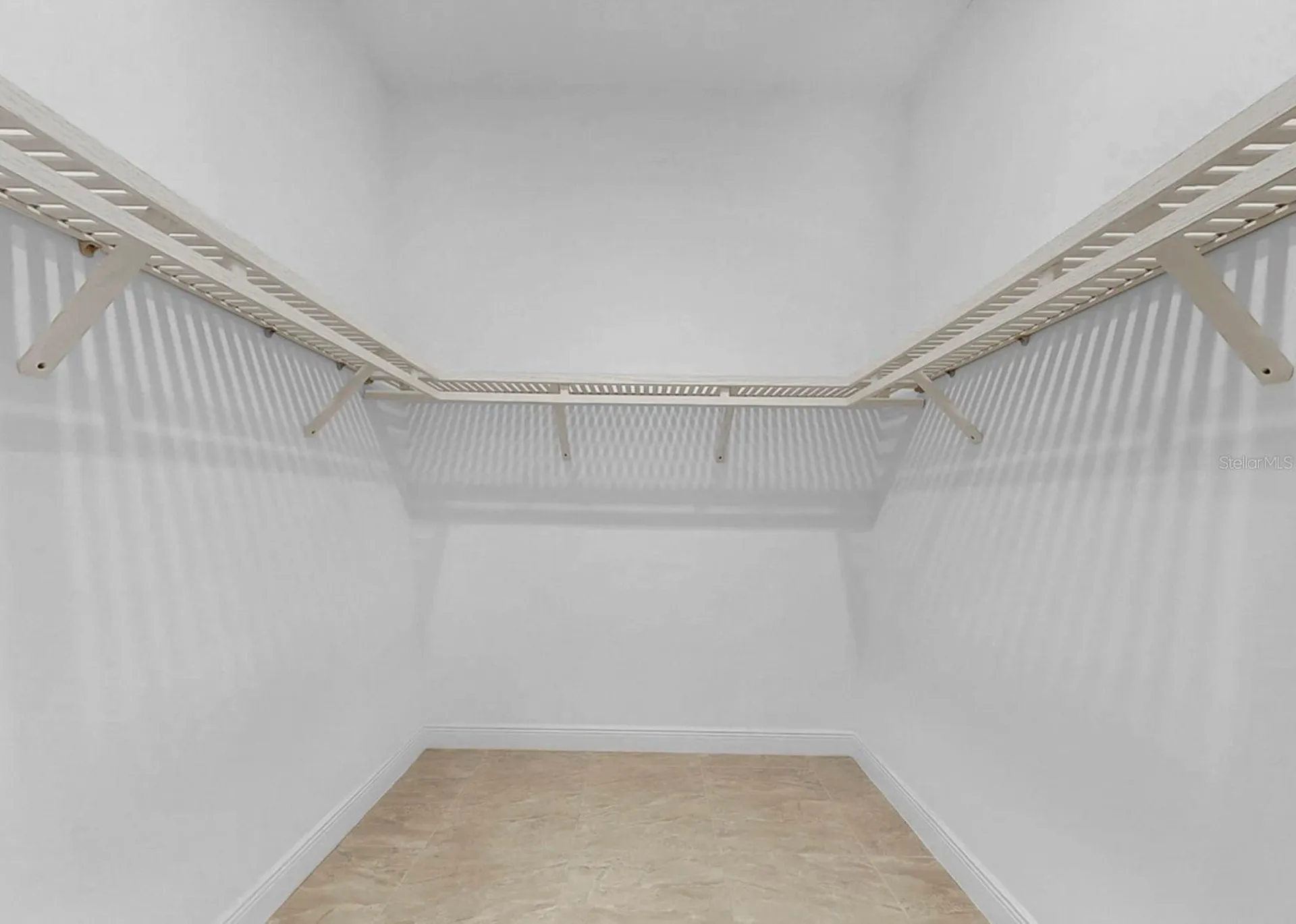 16005 42nd Glen E Parrish FL 34219