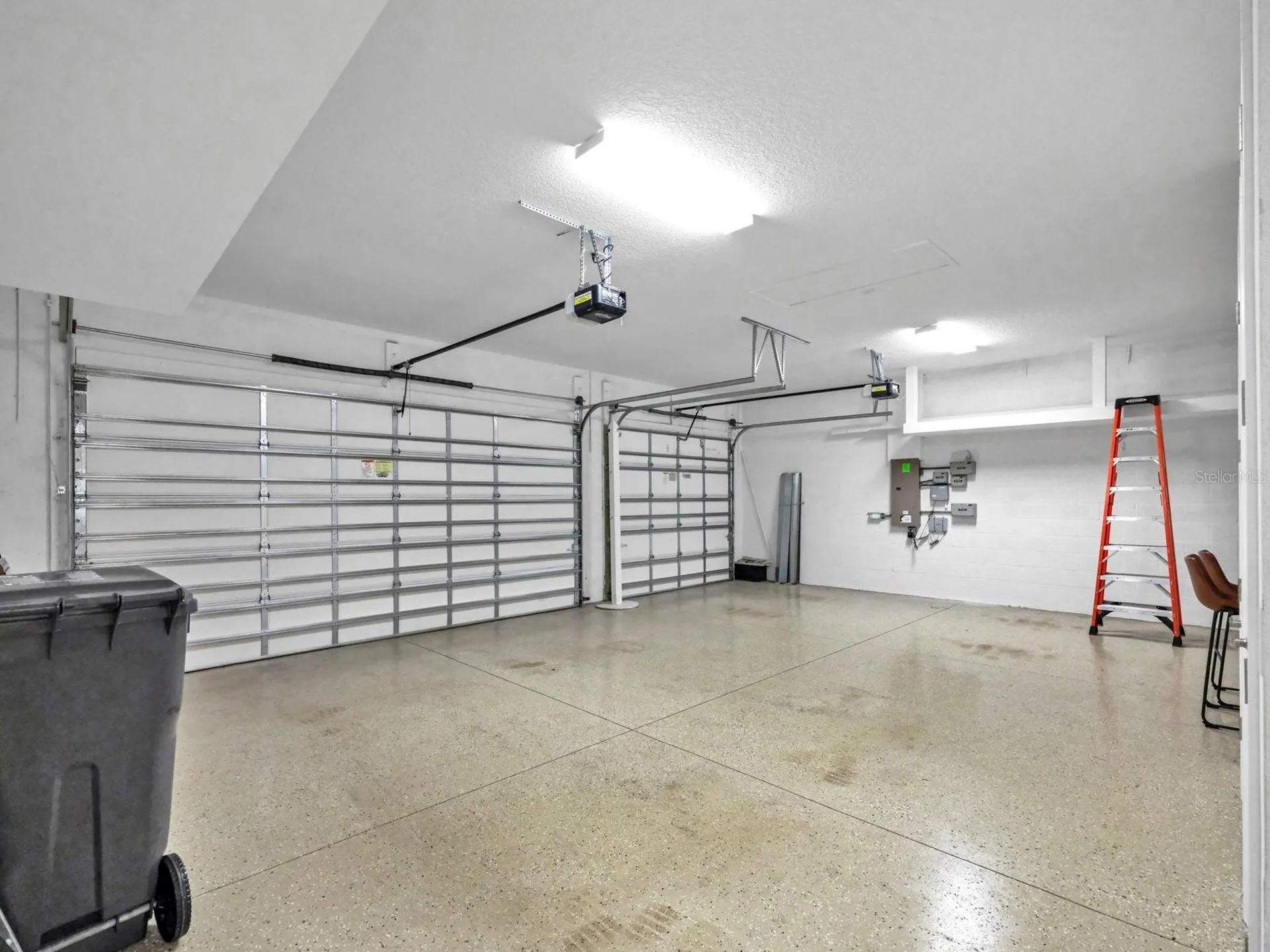 16005 42nd Glen E Parrish FL 34219