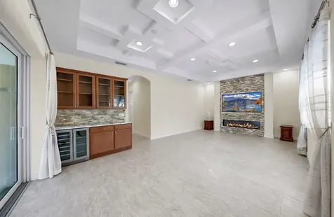 16005 42nd Glen E Parrish FL 34219