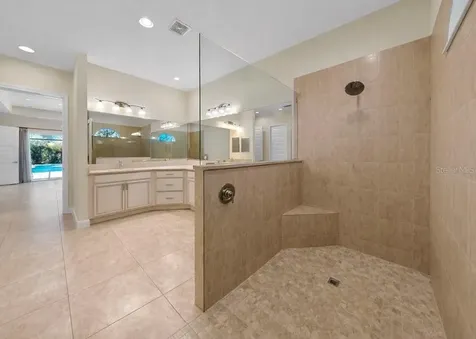 16005 42nd Glen E Parrish FL 34219