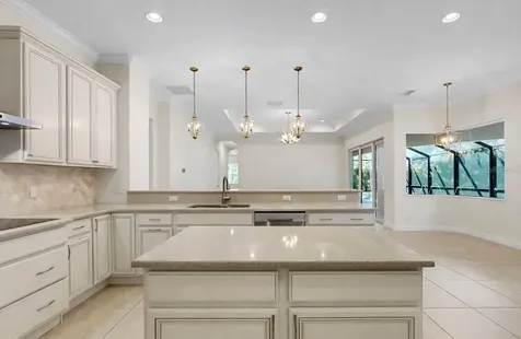 16005 42nd Glen E Parrish FL 34219