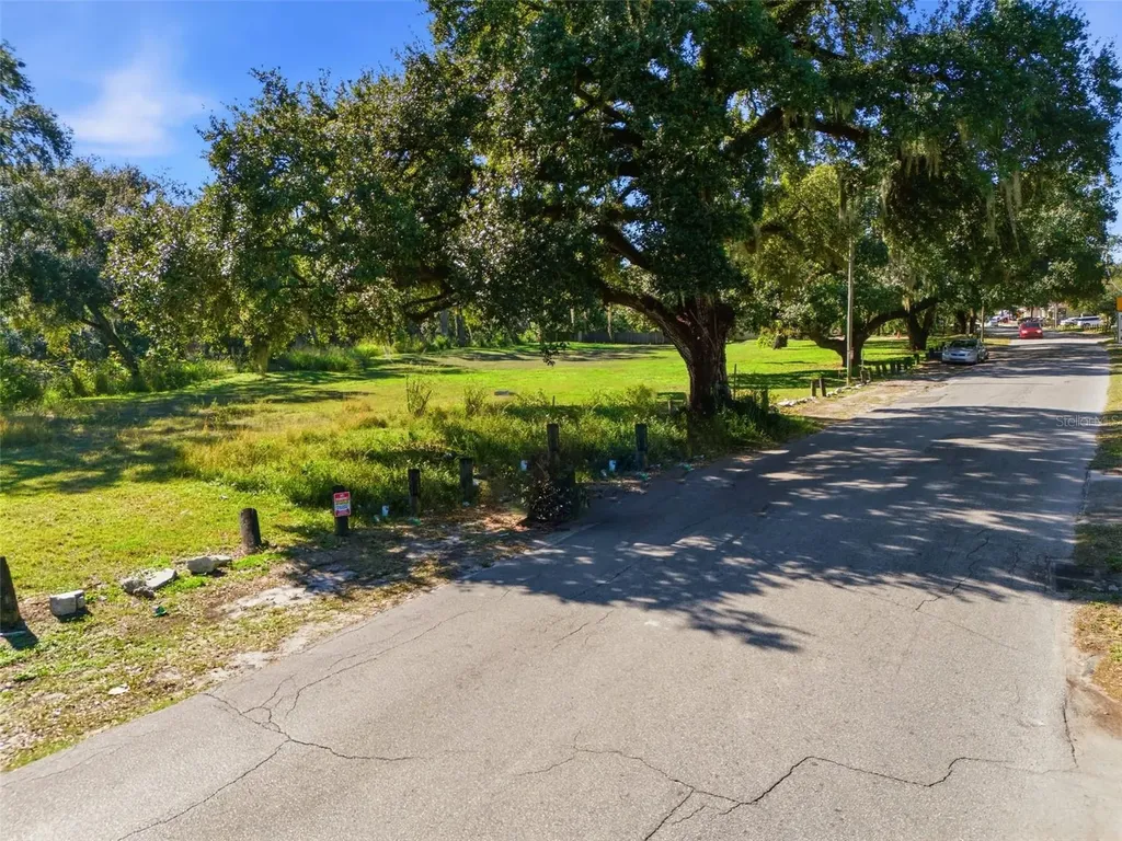 2011 E Mulberry Drive Tampa FL 33604