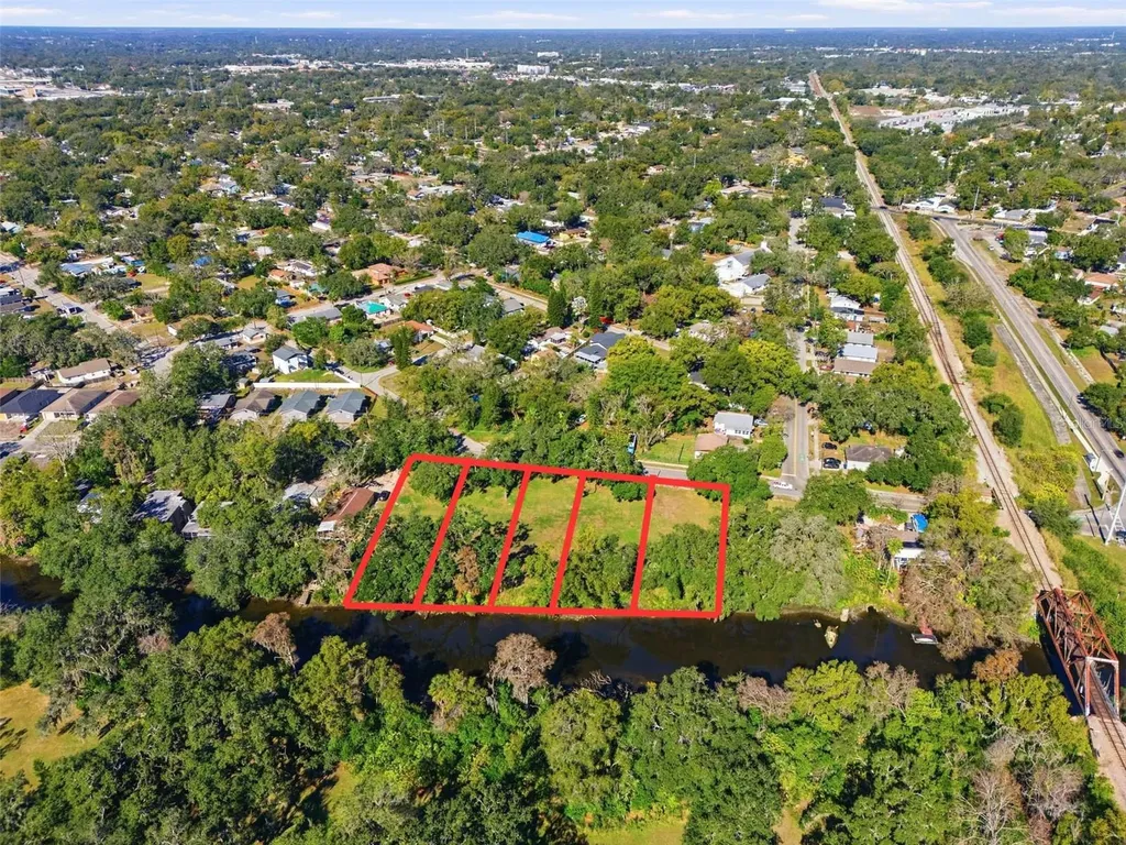 2011 E Mulberry Drive Tampa FL 33604